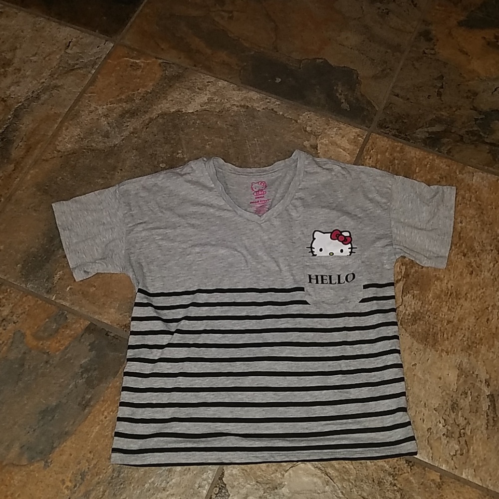 Hello kitty Tee